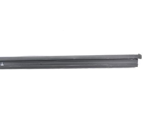 Уплотнитель боковых стекол нижний задний правый внутренний VOLKSWAGEN TIGUAN 2007-2011 5N0839480A, 5N0839480A, A