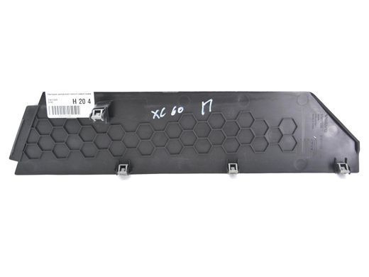 Накладка центральной консоли нижняя правая VOLVO XC60 2017- 31417529, 31417529, B