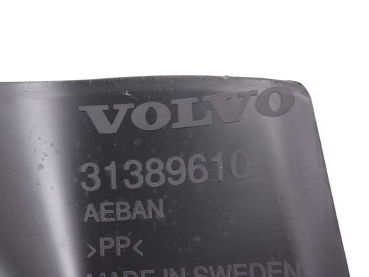 Накладка петли крышки багажника правая VOLVO S90 SPA 2016-2020 31389610, 31389610, A