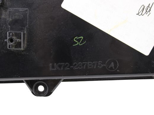 Накладка карти дверей задня ліва LAND ROVER DISCOVERY SPORT L550 2019- (LK72237B75A) LR127374, LR127374, A