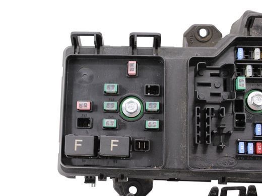 Блок предохранителей LAND ROVER DISCOVERY SPORT L550 2019- K8D214A073AD, K8D214A073AD, A