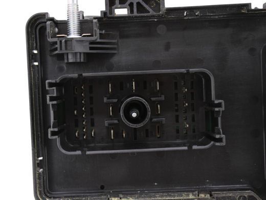 Блок предохранителей LAND ROVER DISCOVERY SPORT L550 2019- K8D214A073AD, K8D214A073AD, A