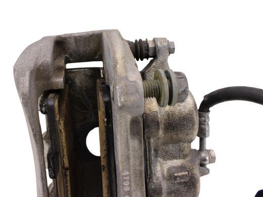 Суппорт передній правий LAND ROVER DISCOVERY SPORT L550 2019- LR091302, LR091302, A