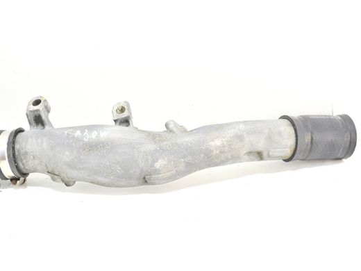 Патрубок интеркулера TOYOTA RAV4 CA30W 2005-2010 (в зборі з 1734226120) 1736126040, 1736126040, A