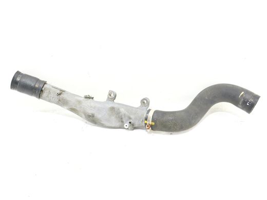 Патрубок интеркулера TOYOTA RAV4 CA30W 2005-2010 (в зборі з 1734226120) 1736126040, 1736126040, A