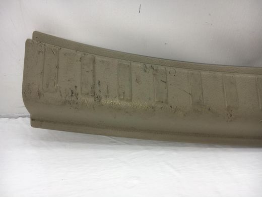 Накладка замка багажника LAND ROVER FREELANDER 2 L359 2010-2012 (6H52113A10ACW) LR007988, LR007988, B