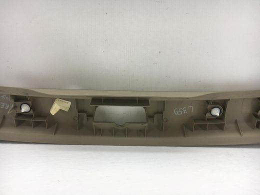 Накладка замка багажника LAND ROVER FREELANDER 2 L359 2010-2012 (6H52113A10ACW) LR007988, LR007988, B