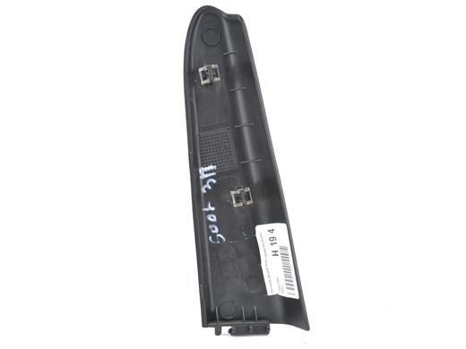 Накладка дверей задня права внутрішня FIAT 500L 2012-2016 735527689, 735527689, A