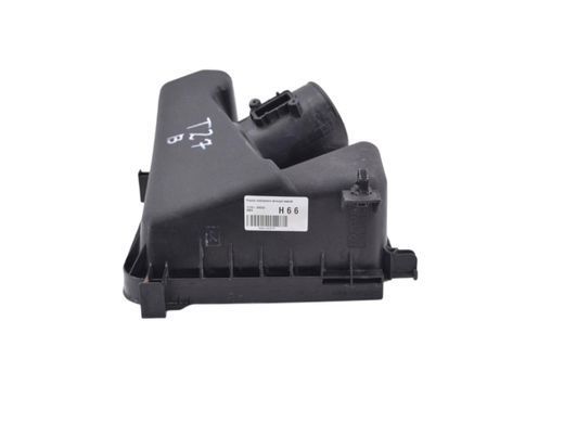 Корпус повітряного фільтра верхній TOYOTA AVENSIS T27 2012-2015 17705-0R040, 17705-0R040, A