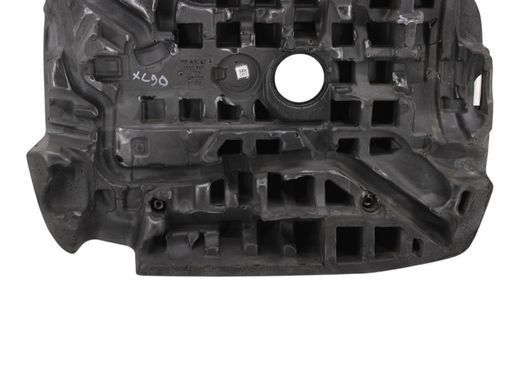 Кришка двигуна VOLVO XC90 2015-2019 (31657647) 31657647, 31657647, A