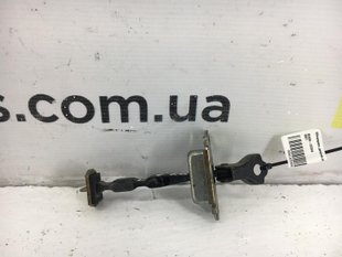 Обмежувач дверей задній лівий правий INFINITI QX56 2004-2010 82430-ZC30A, 82430-ZC30A, A