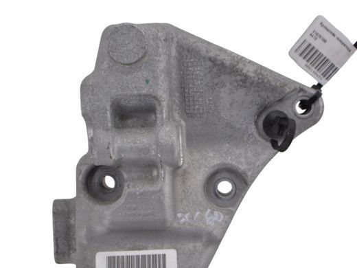 Кронштейн генератора VOLVO XC60 2017- 31670108, 31670108, A