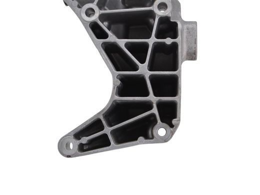 Кронштейн генератора VOLVO XC60 2017- 31670108, 31670108, A