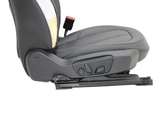 Сиденье переднее правое BMW X1 F48 2015-2019 (електричне, без Airbag, з підголовником, дефект) 52107314230, 52107314230, B