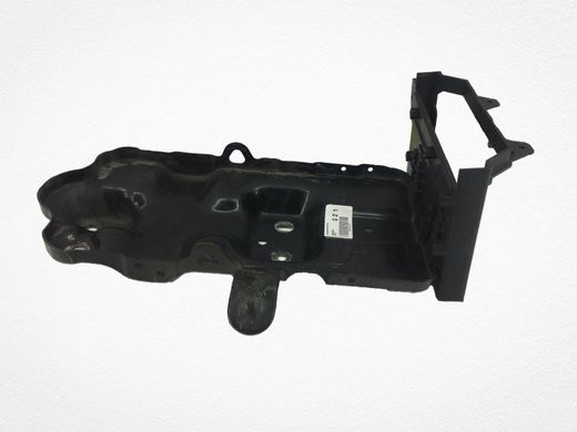 Кронштейн АКБ нижний OPEL ANTARA 2010-2017 95469033, 95469033, A