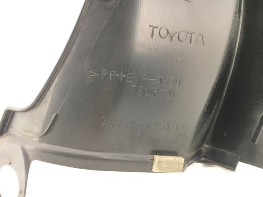 Накладка двери багажника верхняя задняя левая TOYOTA RAV4 CA30W 2005-2010 76804-42010, 76804-42010, B