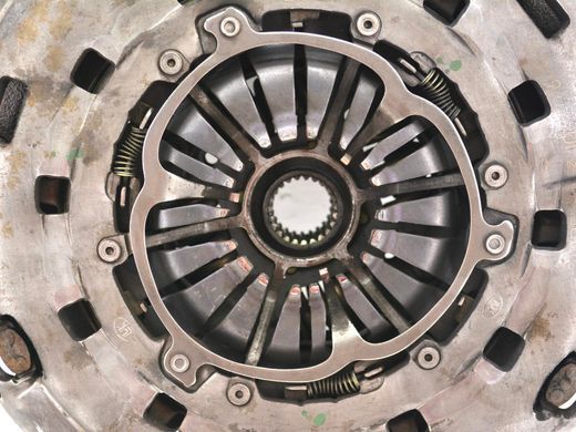 Комплект зчеплення LAND ROVER FREELANDER 2 L359 2006-2010 (корзина зчеплення з диском) LR048408, LR048408, A