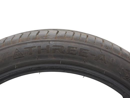 Шина R19 AS пара, THREE-A ECOWINGED, 245/40ZR19 98Y, Китай, 2023р., S0184, A