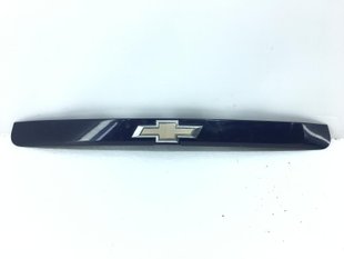 Накладка кришки багажника зовнішня CHEVROLET TRAX U200 2013-2016 95276195, 95276195, A