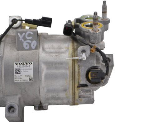 Компресор кондиціонера VOLVO XC60 2017- 32260849, 32260849, A
