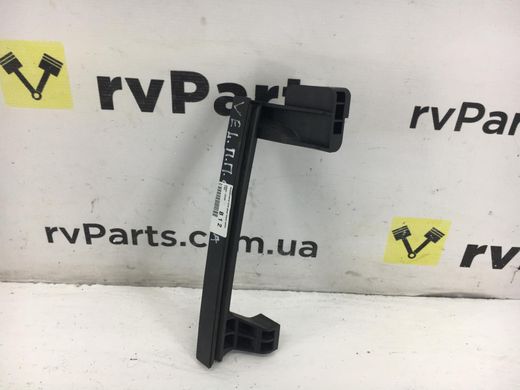 Направляющая стекла двери передняя правая HYUNDAI VELOSTER 2011-2018 82560-2V000, 82560-2V000, A