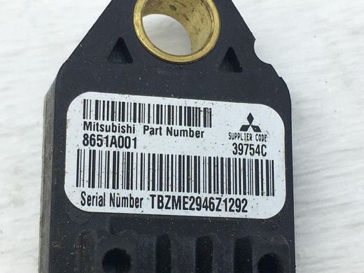 Датчик удара MITSUBISHI OUTLANDER XL 2006-2012 (з фішкою, №TBZME2946Z1292) 8651A001, 8651A001, A