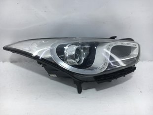 Фара передняя правая HYUNDAI I40 2011-2015 (ксенон) 92102-3Z345, 92102-3Z345, A