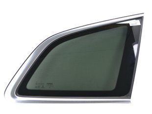 Скло в кузов заднє праве VOLVO XC60 2017- 32244903, 32244903, A
