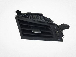 Дефлектор повітряний правий INFINITI Q50 2014- 687504GA0A, 687504GA0A, A