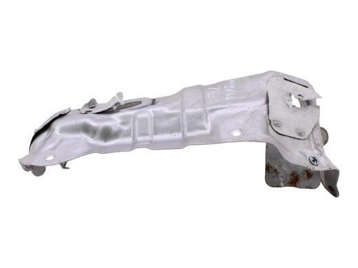 Тепловой экран верхний BMW X1 F48 2015-2019 (турбіни) 11657618369, 11657618369, A