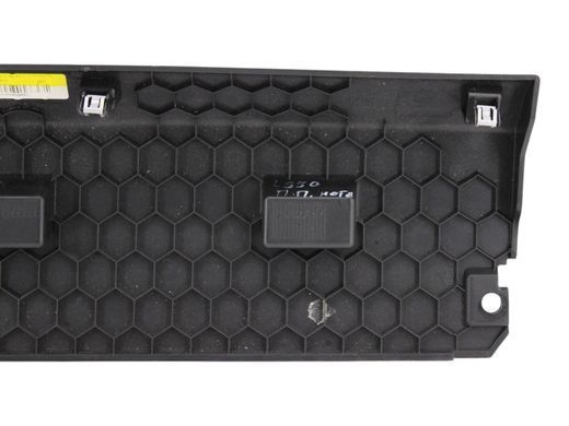 Накладка торпедо нижня права LAND ROVER DISCOVERY SPORT L550 2019- K8D2044M90B, K8D2044M90B, A