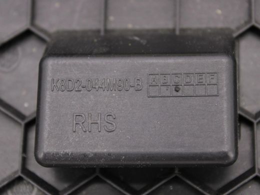 Накладка торпедо нижня права LAND ROVER DISCOVERY SPORT L550 2019- K8D2044M90B, K8D2044M90B, A