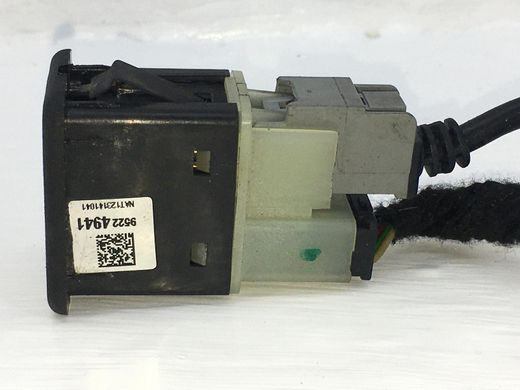 Роз'єм USB/AUX CHEVROLET TRAX U200 2013-2016 95224941, 95224941, A