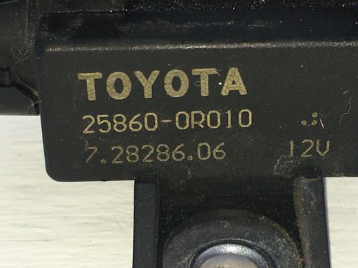 Клапан вакуумный TOYOTA AVENSIS T27 2009-2018 25860-0R010, 25860-0R010, A