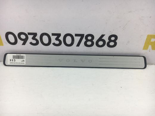 Накладка порога передняя левая внутренняя VOLVO XC60 2017- 33436021, 33436021, A