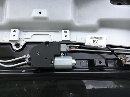 Скло панорамного даху LAND ROVER DISCOVERY SPORT L550 2019- (LR129380) LR138407, LR138407, A