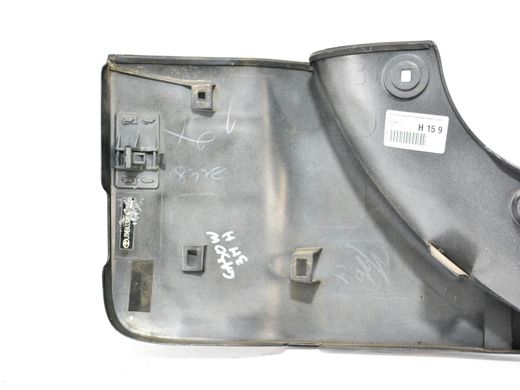 Накладка крышки багажника нижняя правая TOYOTA RAV4 CA30W 2005-2010 7680542010, 7680542010, B