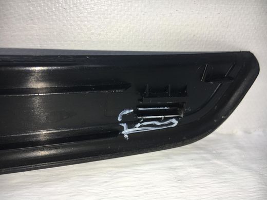 Накладка порога задняя правая внутренняя BMW 320 E90 2005-2008 51477060286, 51477060286, B