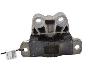 Подушка двигуна ліва FIAT 500L 2012-2016 55702833, 55702833, A